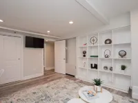 Cozy Patio and Spacious Living Area - Charming College Hill Haven Hotels in Providence