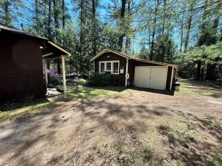 Vintage Adk Cabin- Great Deal, Perfect Location, Book Your Adk Trip Today!