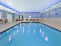 Holiday Inn Express & Suites PAINESVILLE - CONCORD by IHG Hotels in Lake County