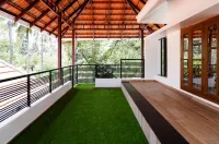 Kalloos Island Backwater Resort Hotels in Kollam