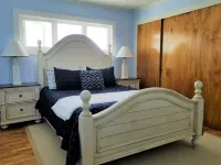 Captivating Lake Views and Spacious Beachfront - Stunning Coastal Retreat