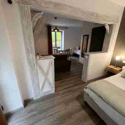 Logis Hôtel Auberge de Cartassac Rooms