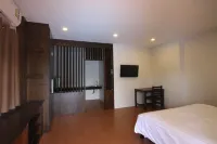 Rongsang Resort Hotels in Amphoe Nong Khae