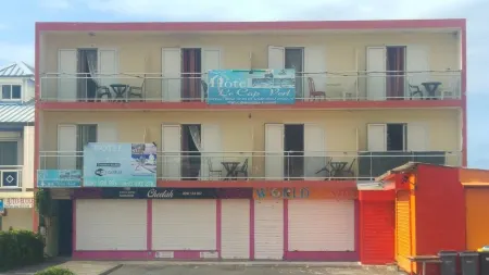 Le Cap Vert Отели рядом с достопримечательностью «senteur blanc Woods»