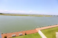 Hampton Inn & Suites Chincoteague-Waterfront - Ocean View