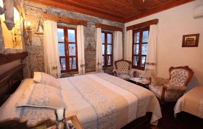 Kirkinca Hotel