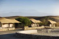Caravan Agafay by Our Habitas Hotels in Tameslouht