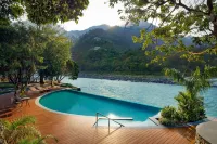 Anand Kashi by the Ganges Rishikesh - Ihcl Seleqtions فنادق في Tehri Garhwal