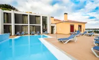 Hotel Solar BOM Jesus - Ramah keluarga
