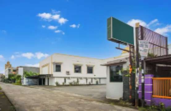 Townhouse Oak Ilir Timur I Near Ptc Mall Отели в г. 