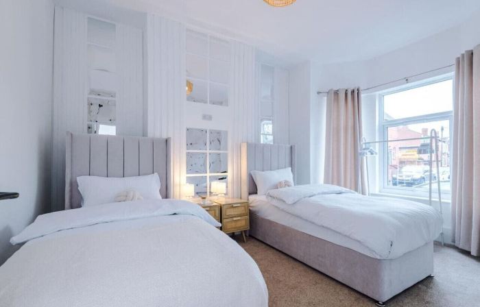 Modern & Chic Four Bedroom Home