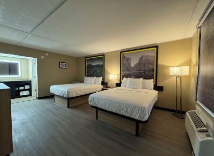 Super 8 by Wyndham Corpus Christi Airport