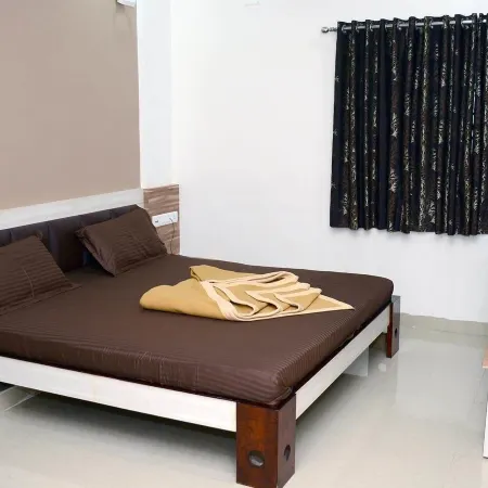 Shree Hotel