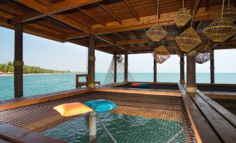 The Colonial at Jaguar Reef