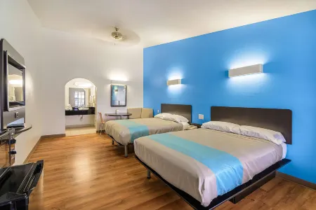 Motel 6 Canton, TX Отели в г. Кантон