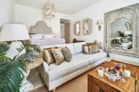 Aqua Mykonos Suites - Adults Only