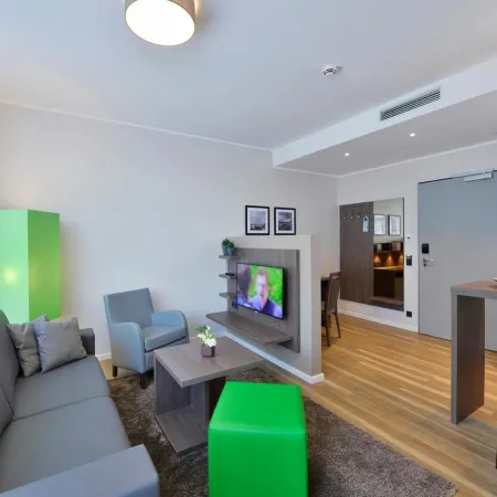 Appartello Smarttime Living Hamburg Отели рядом с достопримечательностью «Озеро Брамфелдер»