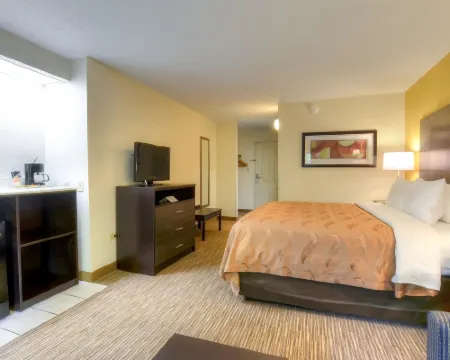 Quality Inn Hotels in Cherokee