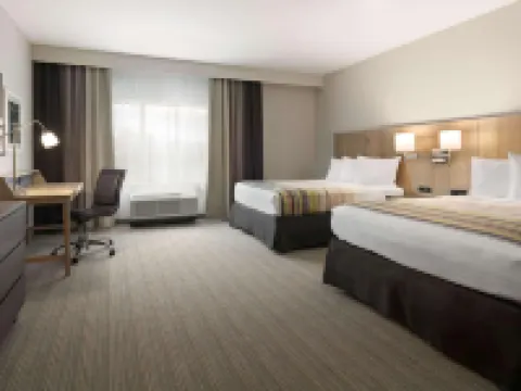 カントリー イン & スイーツ バイ ラディソン シャーロッツビル UVA バージニア シャーロッツヴィルのホテル