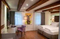 Schuberths Am Schloss Hotels in Ebermannstadt