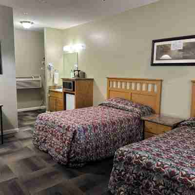Weiss Lake Lodge Rooms