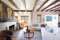 Zane Grey Pueblo Hotel - balcony