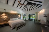 El Dorado Casitas Royale Catamarán, Cenote & More Inclusive