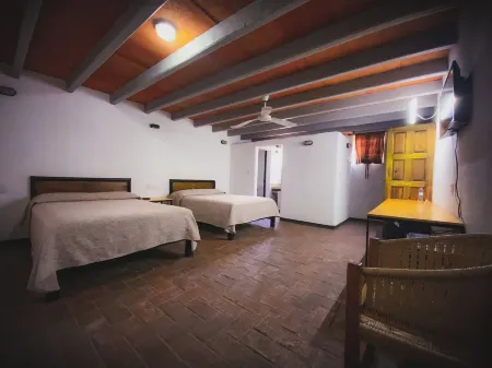 Hotel Rustiko Отели в г. Сан Себастьян Тутла