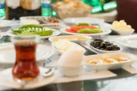 Taksim Yazıcı Residence - อ่างจากุชชี่