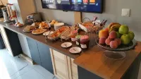 Appart'Hotel Residella House Room & Kitchen Avignon le Pontet - petit déjeuner