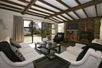 Waiorau Homestead Hotels in Cardrona