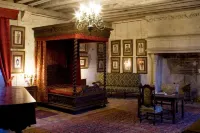 Chambres d'hôtes - Chateau de Chemery Hotels in Contres