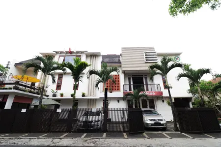 Rumah Tawa Hotel Syariah