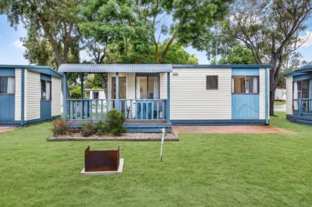 Breeze Holiday Parks - Grampians Отели рядом с достопримечательностью «Парк Сентрал»