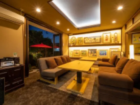 ギャラリーNICO 八尾のホテル