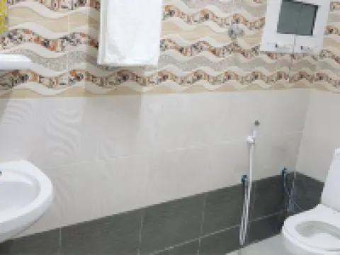 أجنحة الدقم فنادق في الدقم