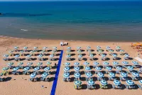 Hotel Baia d'Oro - Beach