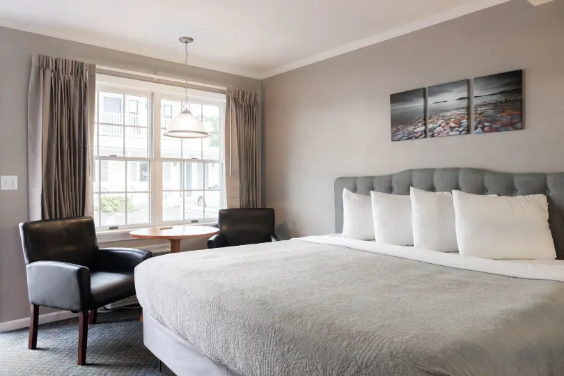 海軍上將汽車旅館