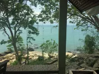 Sunrise Villas Seaview - Pemandangan Pantai