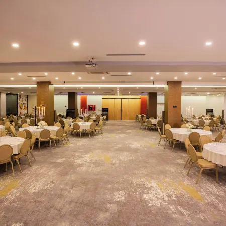 Karpalas City Hotel & Spa