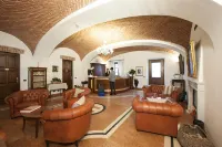 Albergo la Corte Albertina Hotels in Villa-borgo