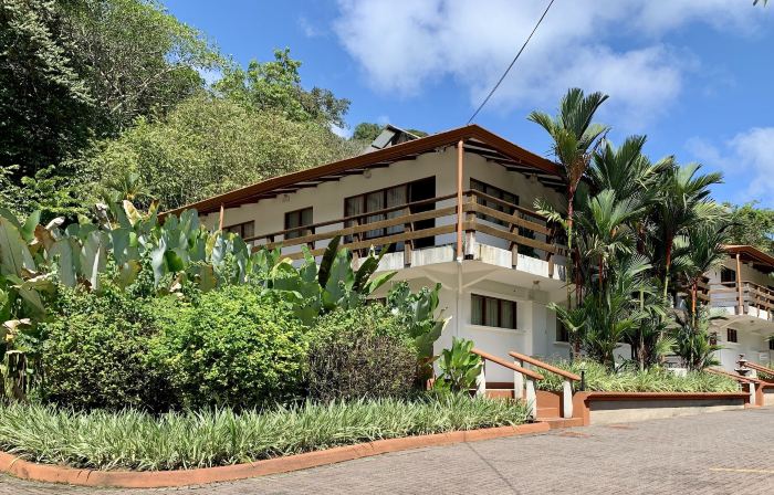 Hotel Playa Espadilla & Gardens