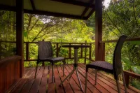 Hotel Quelitales Отели в г. Турриальба