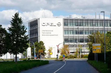 Hotel Europa - Restaurant Отели рядом с достопримечательностью «Weilbacher Kiesgruben»