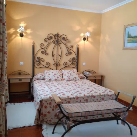 Hotel Alonso de Monroy