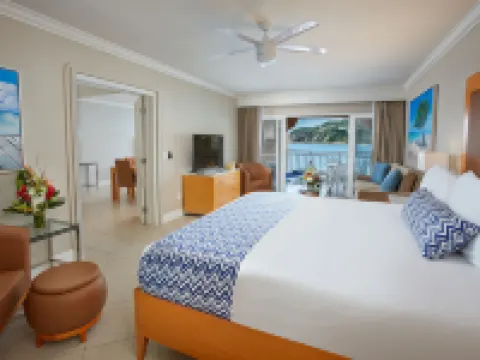 Divi Little Bay Beach Resort Hotels in Philipsburg