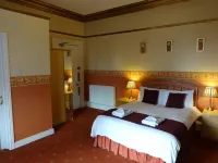 Dumfries Villa Hotels near Robert Burns Centre