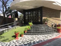 Hotel K3 Club Residency فنادق في Jhansi Rly. Settl