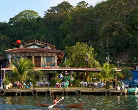 Casa Congo & Casa Rayo Verde - Restaurante - Galeria de Arte Hotels in Portobelo