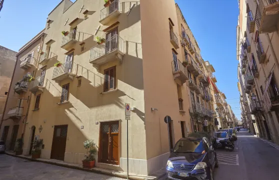 羅莎德凡提公寓